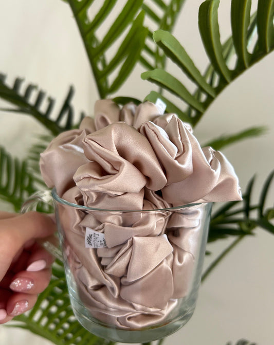 Champagne Kisses Mulberry Silk Scrunchie