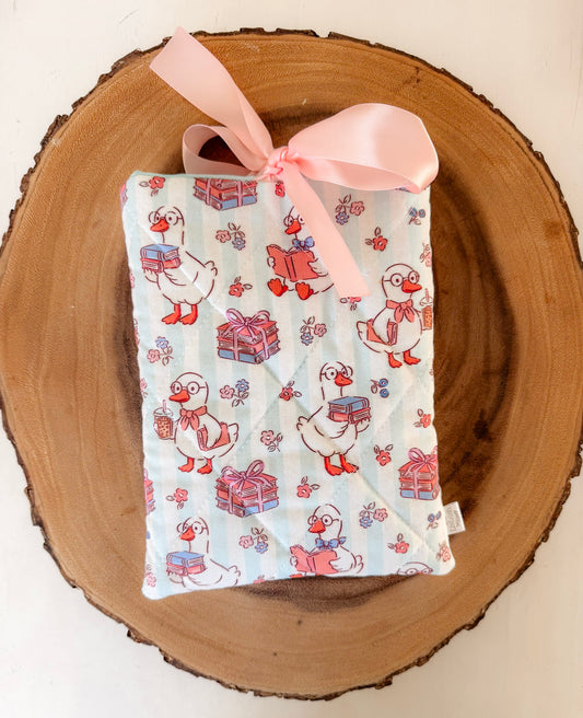 Quilted Bow E-Reader Sleeve