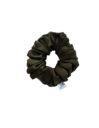 oLIVe Mulberry Silk Scrunchie