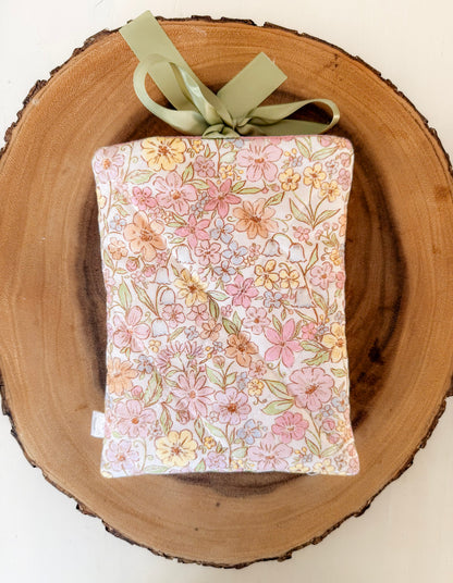 Quilted Bow E-Reader Sleeve