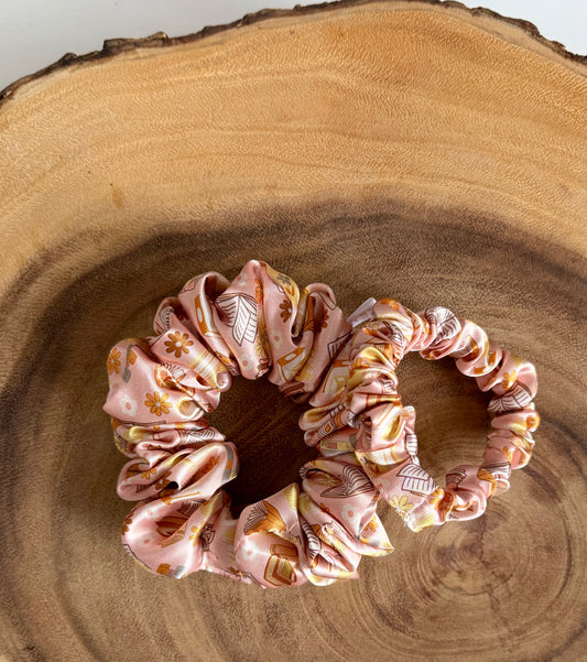 Book Girly Satin Scrunchie