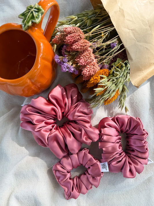 Posie Mulberry Silk Scrunchie