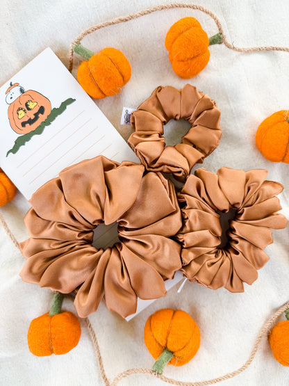 Cinnamon Mulberry Silk Scrunchie